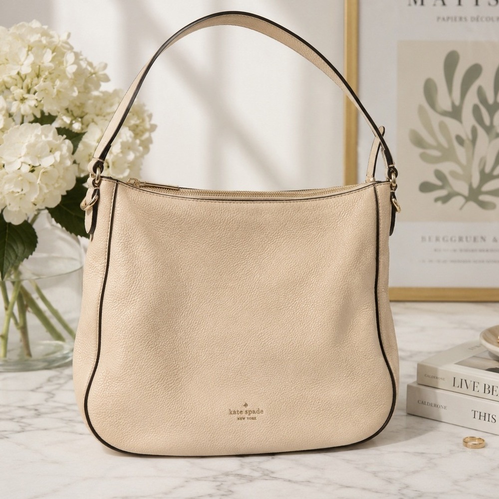 Purse - Picture 2 of 16